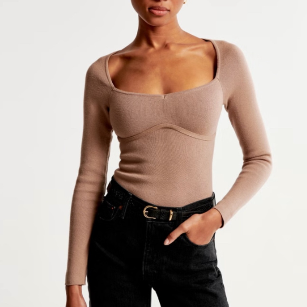 Abercrombie Long Sleeve Sweetheart Sweater Bodysuit - Brown